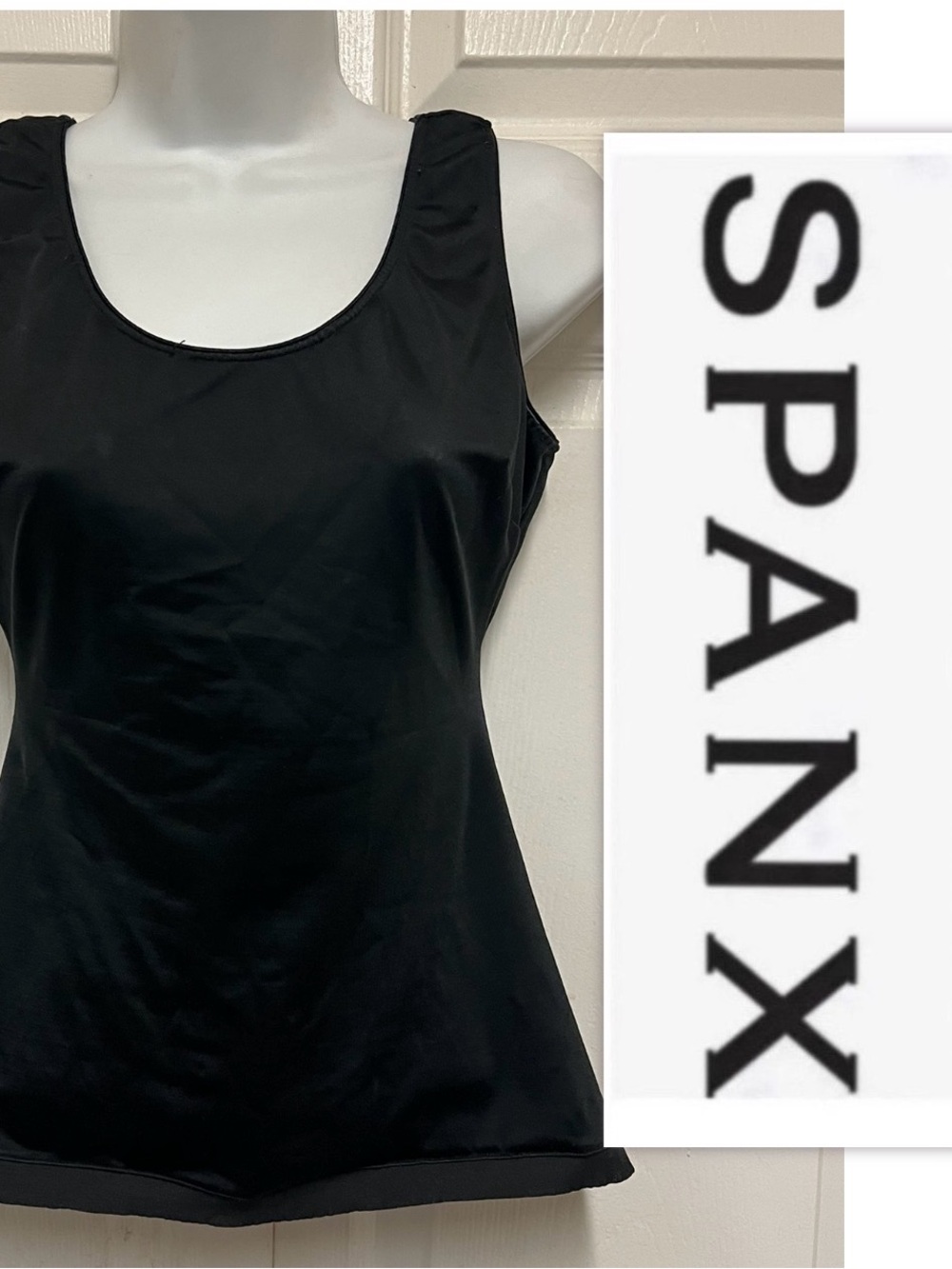 Spanx Simplicity Black Scoop Neck Tank